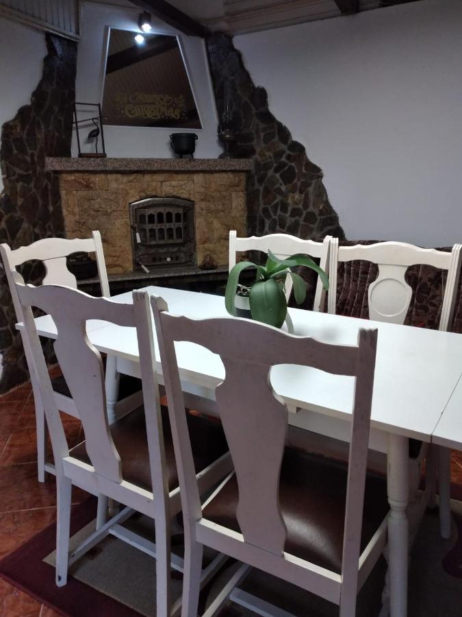 Ada-ini House * Craiova